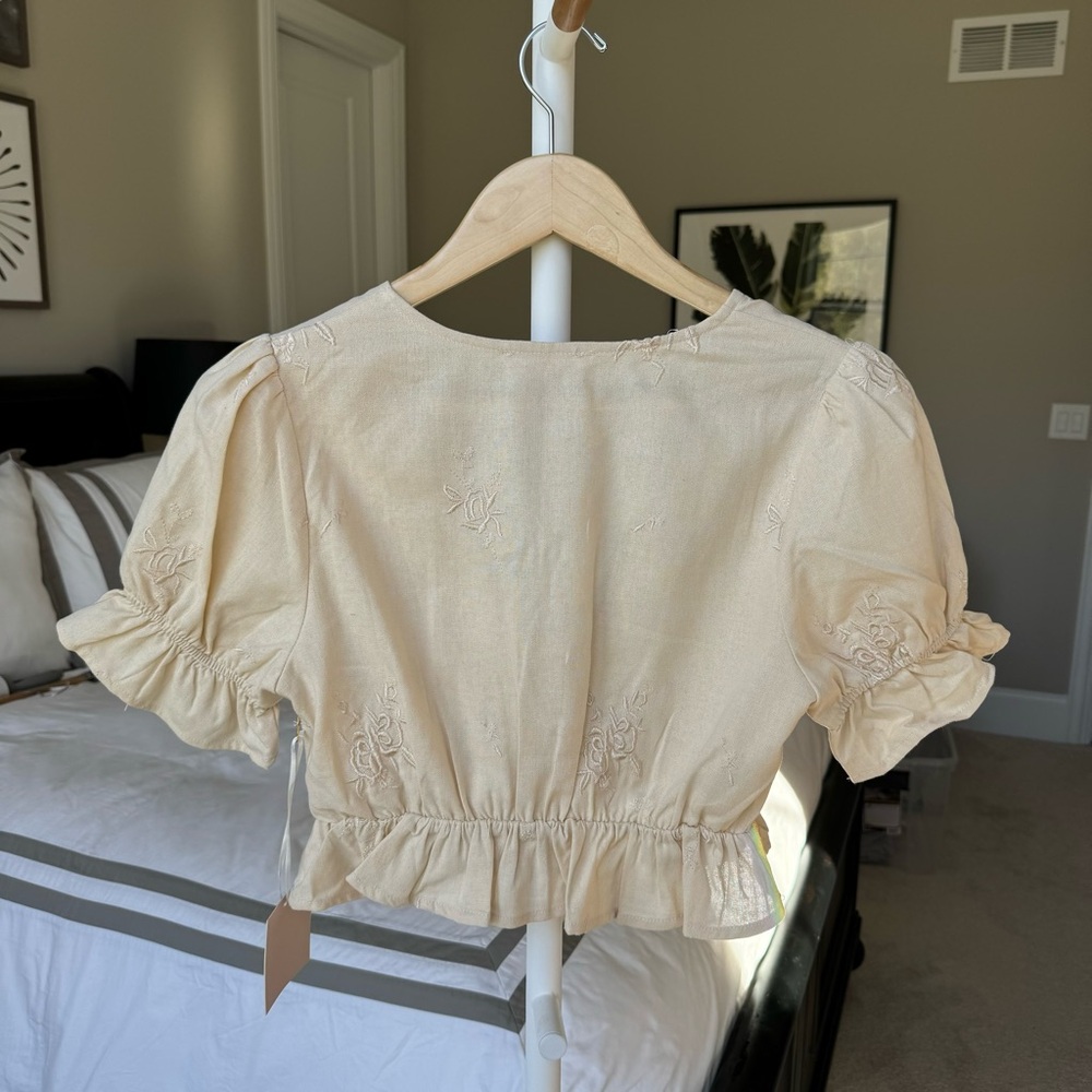 Bailey Rose 100% Linen Top - Picture 5 of 7